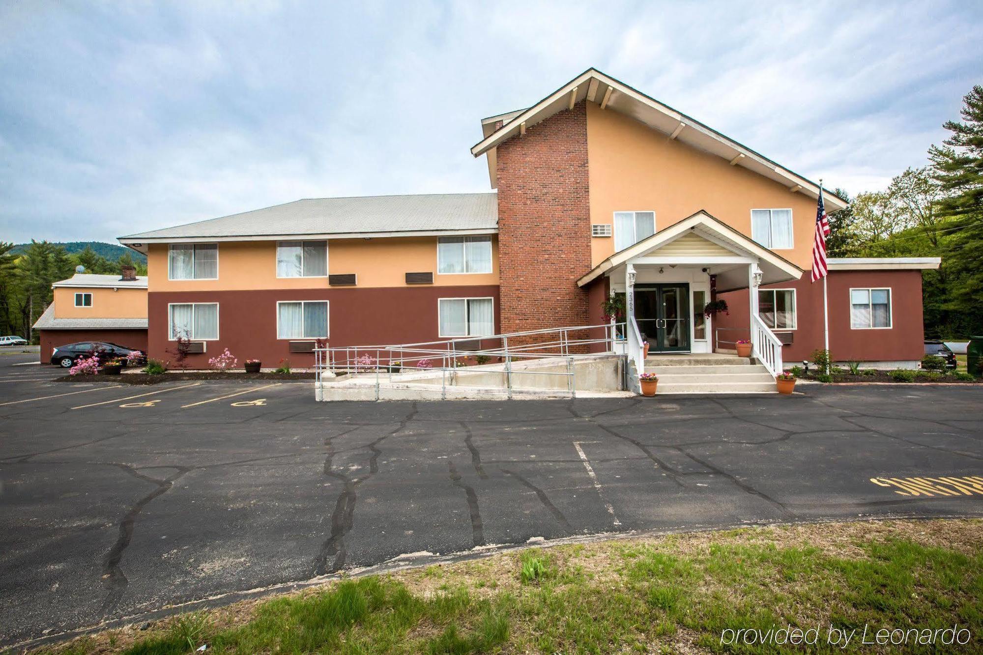 Econo Lodge Lakes Region West Ossipee Exterior photo